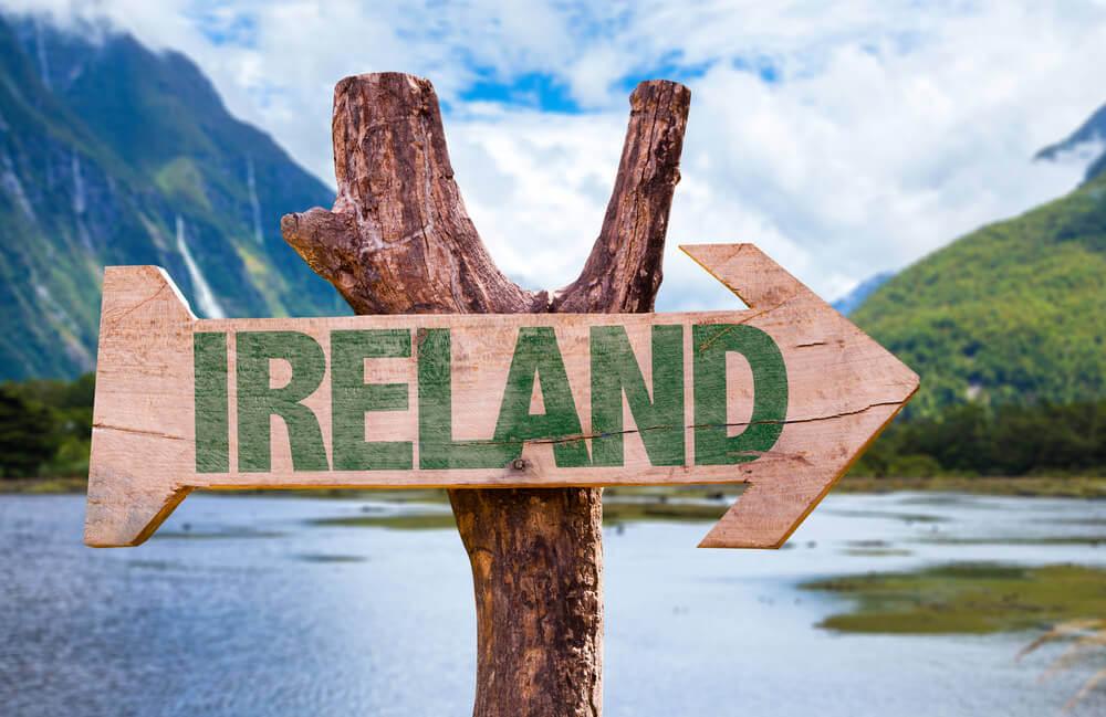 tourism in irish translation